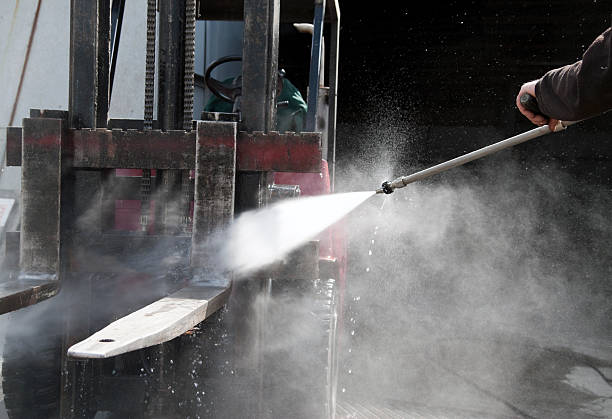 Best Deck and Patio Pressure Washing in Limestone Creek, FL